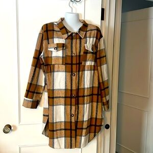 Coat/dress/accessory. You pick! Size large.